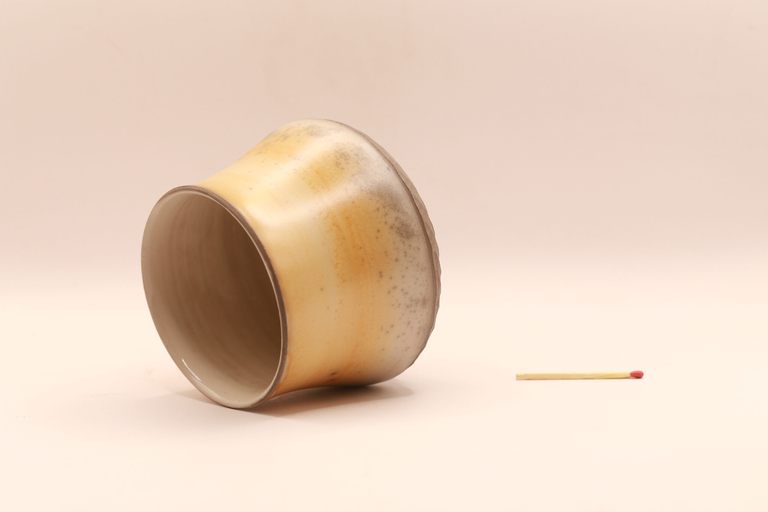 Tasse en terre sigillée – Image 2